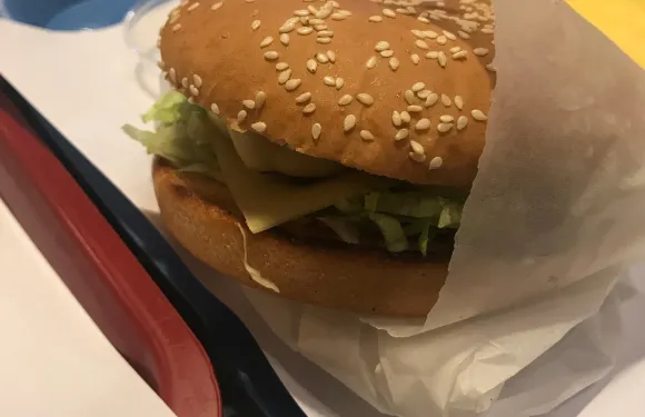 Grilled Chicken Burgers - GC's