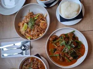 Thai At Ellesmere