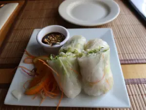 Dang's Thai Cuisine & Sushi Bar