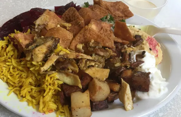 Shawarma Khan