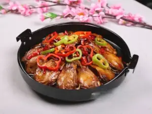 蜀渝干锅辣鸭头(砚池街店)