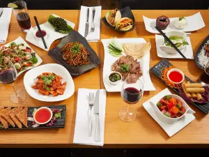 Met Su Yan - Golders Green