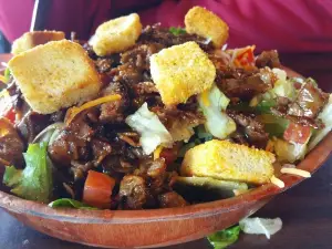 Foghorn's Wings Burgers & More