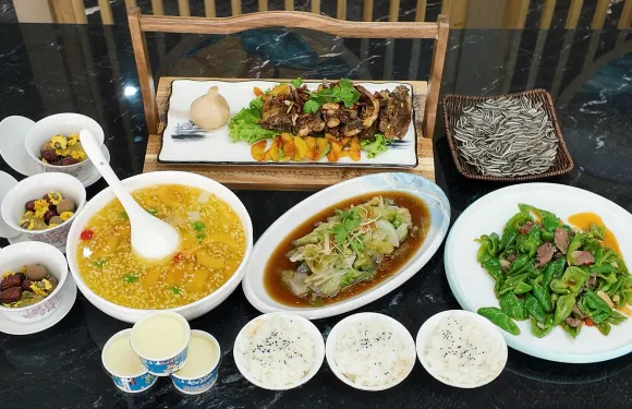 美豪麗致酒店（海西格爾木鹽湖廣場店）·西宴餐廳