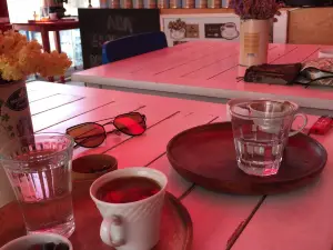 Madamin Kahvesi