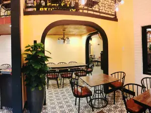 Passata Bistro