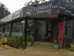 Yummy Restaurant