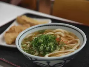 Ikiikiudon Sakaideten