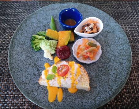 Natural Food Dining Zen