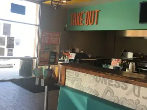 Costa Vida Fresh Mexican Grill