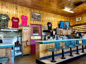 Knotty Pine