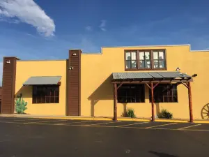 Colton's Steak House & Grill