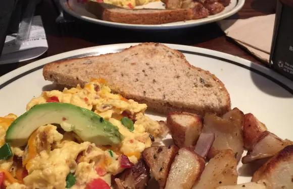 Corner Bakery Cafe