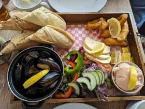 The Mug House Inn & Restaurant