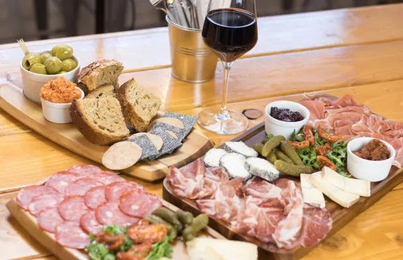 The Wine Club