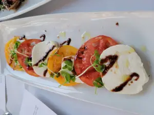 Sweetbay Restaurant & Bar