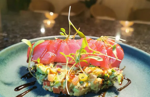 Pate'o Lounge & Restaurant