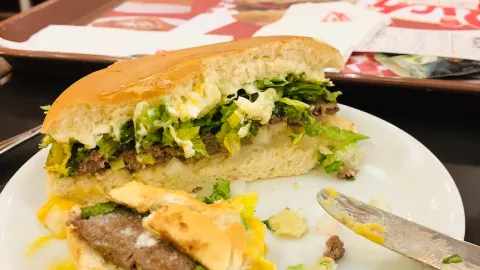 Hamburguesas Rich in ชิลี