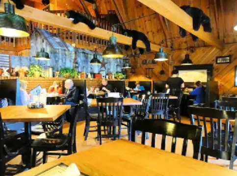 Bogart's Restaurant and Tavern