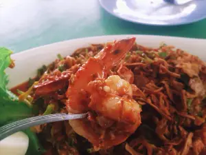 พบรัก ณ บางน้ำผึ้ง