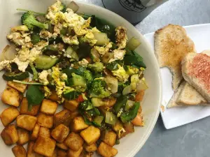 Canopy Road Café