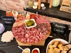 Saco Island Deli