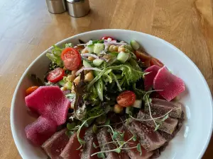 Luxe Bistro