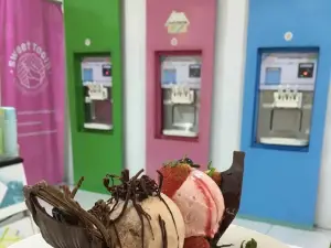 SweetTooth Confectioneries