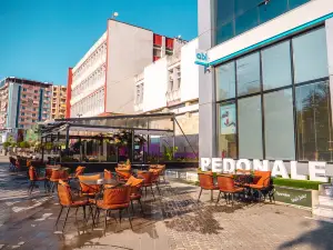 Pedonale Bar
