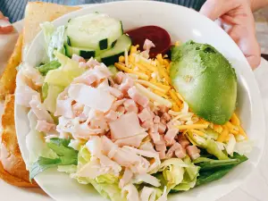 Mom's Cafe
