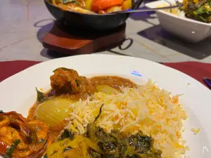 Naz Restaurant & Takeaway