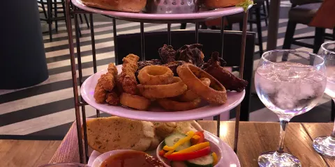 Slug & Lettuce