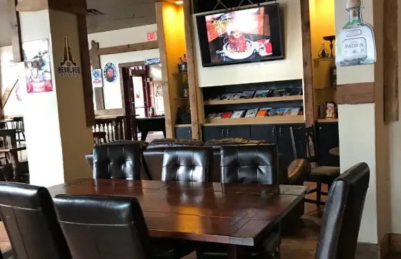 The Lion and Crown