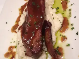 Fleming’s Prime Steakhouse & Wine Bar