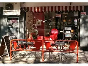 Calixto Cafe y Bistro