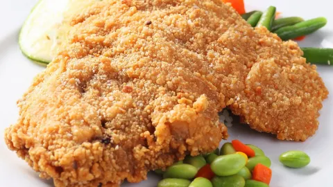 肥叔炸鸡(金港湾店) in Maoming