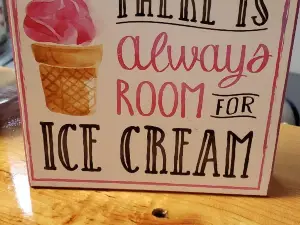Rustic Scoops Ice Cream Cafe