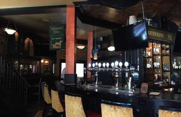 fadó Irish Pub & Restaurant - Chicago