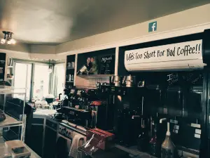 Brew Moon Coffee House & Gallery