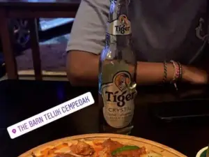 Country Ranch Bar Teluk Chempedak
