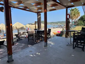 No Name snack bar