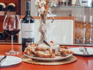 Grand Cru Vinhos e Restaurante