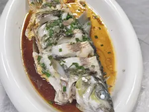 骆越人家土菜馆