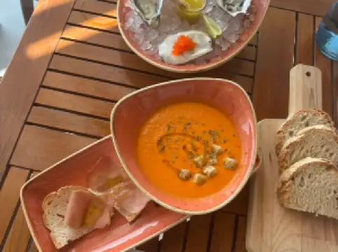 Restaurante UCA Altura