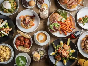 Cupitol Coffee & Eatery (Evanston)