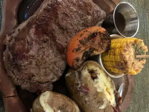 Steak House Grill & St. Lawrence Pizza Hut