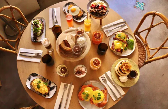 Rosana Cannes - Brunch, Lunch, Dinner 🌴