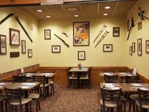 Hoss's Steak & Sea House