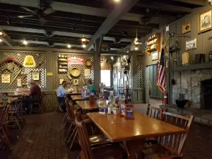 Cracker Barrel