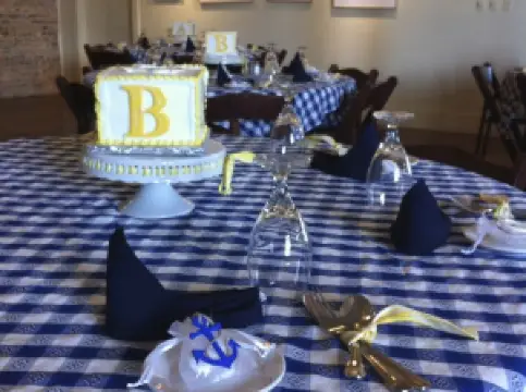 Lock 16 Cafe & Visitor Center